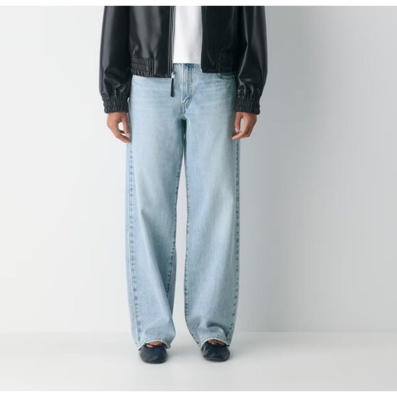 Levi's Baggy Dad Jeans in Fan Fare Light Wash Size 29 - Picture 1 of 8